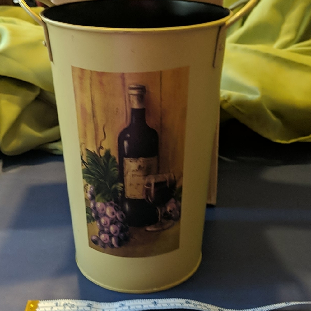 Tin wine bucket